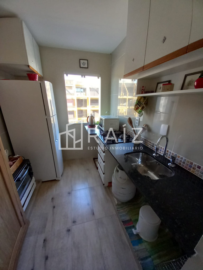 Apartamento ID.11207 - Apartamento en venta de 2 dormitorios a pasos del mar ,Península ,  Punta del este 