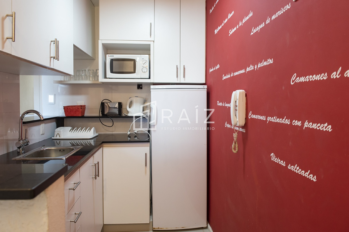 Apartamento ID.11208 - Apartamento en Venta de 2 dormitorios en Edificio Panorama , Punta del este 
