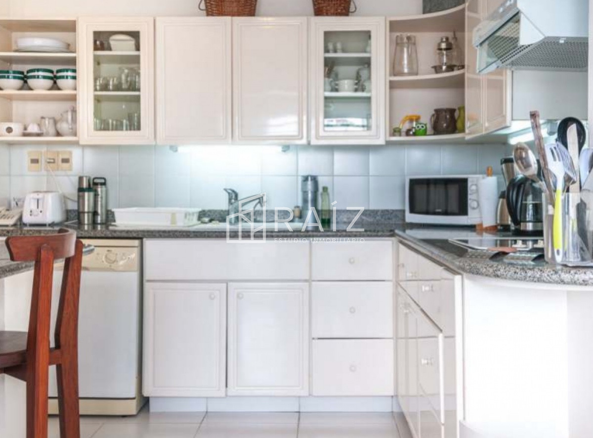 Apartamento ID.12137 - VENTA APARTAMENTO PENTHOUSE 4 DORMITORIOS PLAYA BRAVA