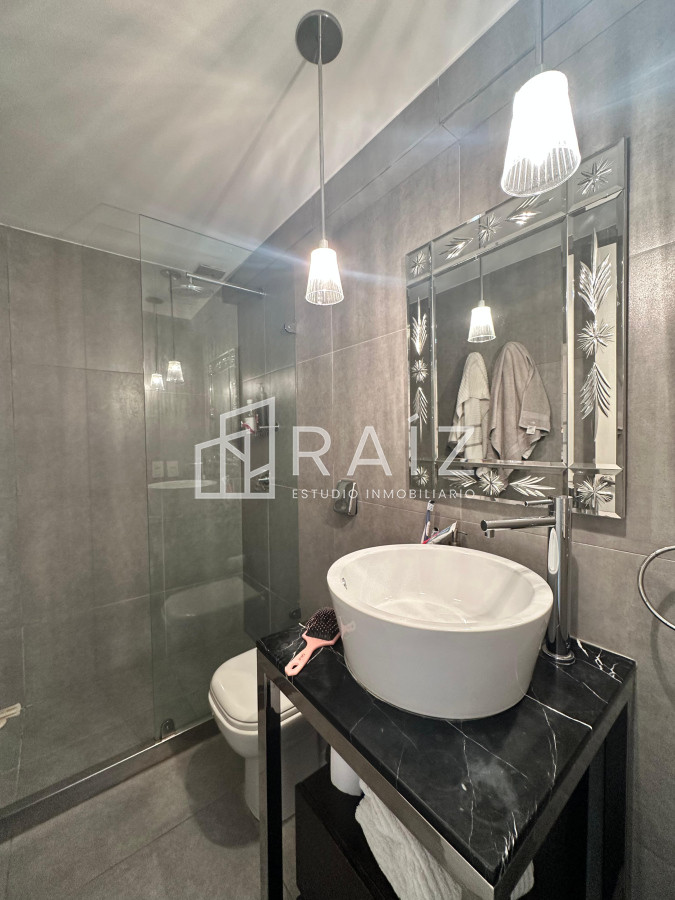 Apartamento ID.11226 - Vende apartamento de 2 dormitorios en Roosevelt Punta del Este.