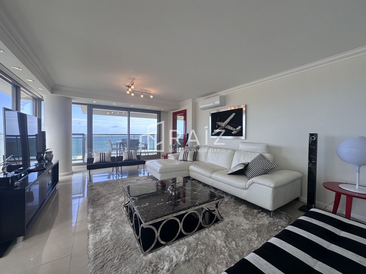 Apartamento ID.10317 - APARTAMENTO EN VENTA 3 DORMITORIOS ESQUINERO IMPERIALE