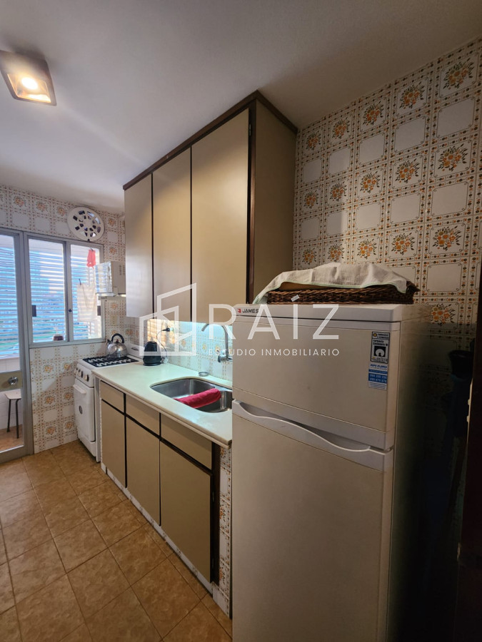 Apartamento ID.9916 - Departamento de 1 dormitorio en venta en complejo frente al mar , Playa Brava , Punta del este 