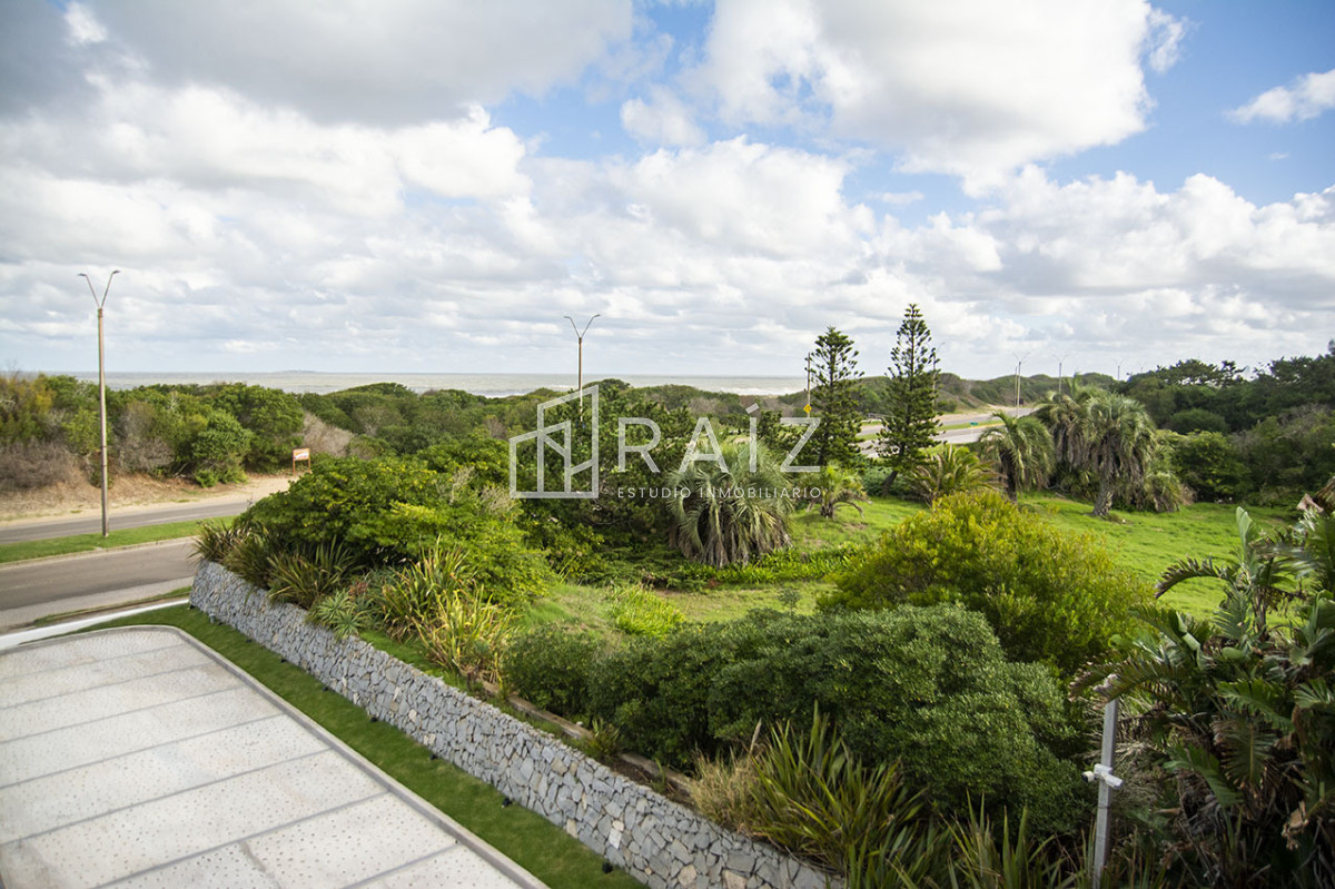 Apartamento ID.12091 - VENTA APARTAMENTO 3 DORMITORIOS PLAYA BRAVA