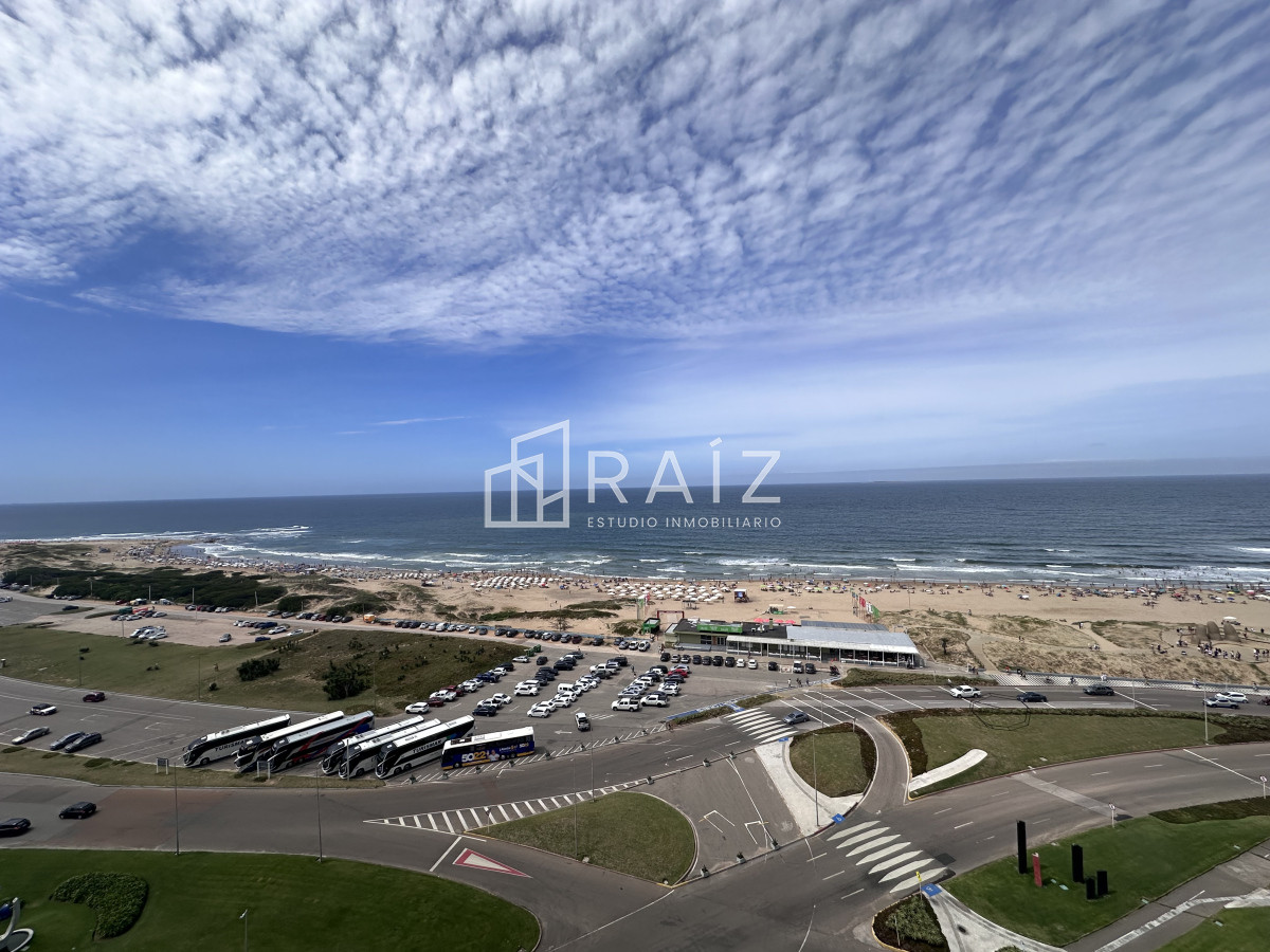 Apartamento ID.10317 - APARTAMENTO EN VENTA 3 DORMITORIOS ESQUINERO IMPERIALE
