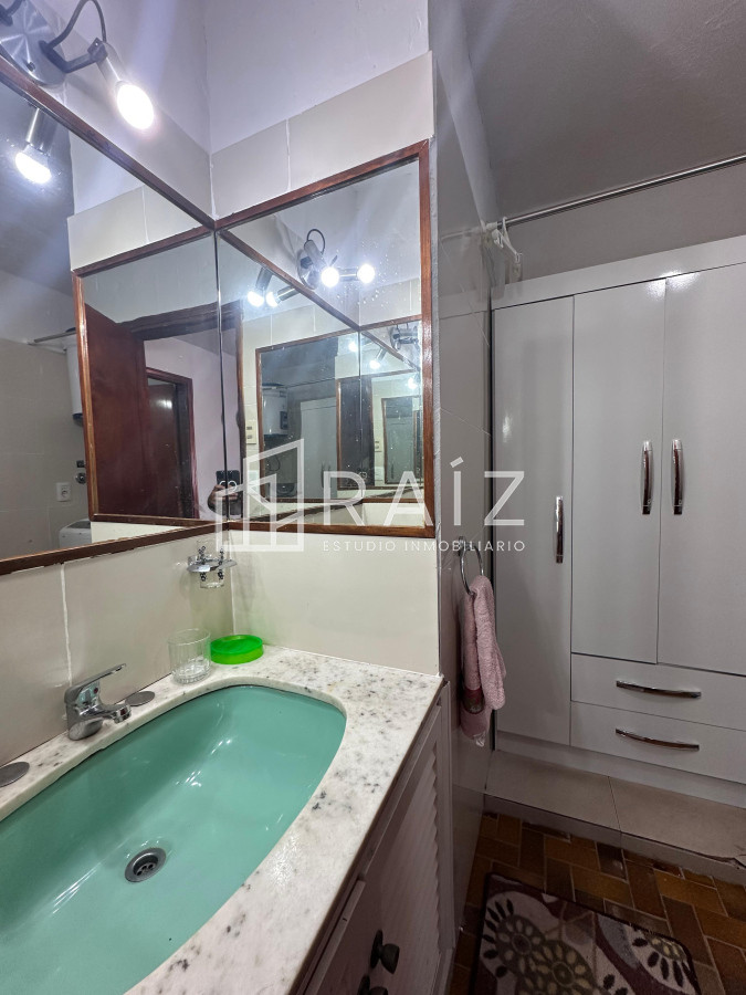 Apartamento ID.10968 - Departamento de 2 dormitorios con 2 baños en venta