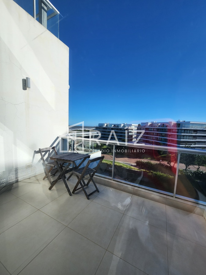 Apartamento ID.12093 - VENTA APARTAMENTO PENTHOUSE 2 DORMITORIOS PLAYA BRAVA