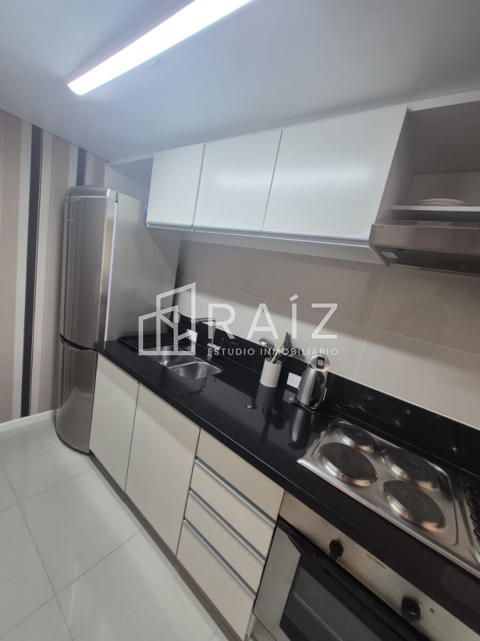 Apartamento ID.12024 - Apartamento en Venta de 2 dormitorios en Punta del Este Roosevelt