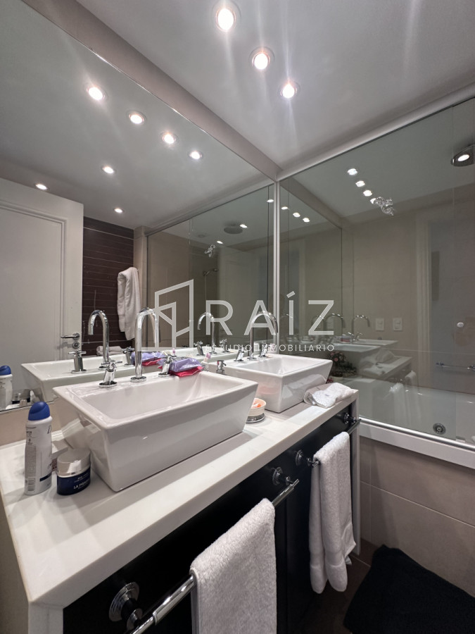 Apartamento ID.10317 - APARTAMENTO EN VENTA 3 DORMITORIOS ESQUINERO IMPERIALE