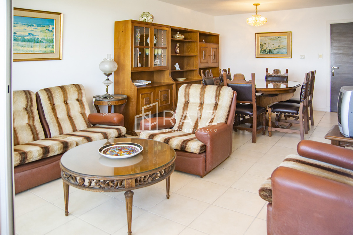 Apartamento ID.11824 - VENTA APARTAMENTO 2 DORMITORIOS ROOSEVELT