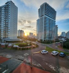 Departamento de 1 dormitorio en venta en complejo frente al mar , Playa Brava , Punta del este