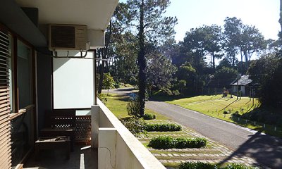 Vende apartamento de 1 dormitorio en San Rafael.