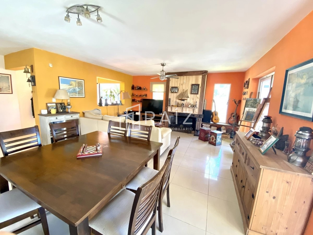 Casa ID.11849 - Vende casa en barrio privado la residence, de 4 dormitorios en Punta del Este 