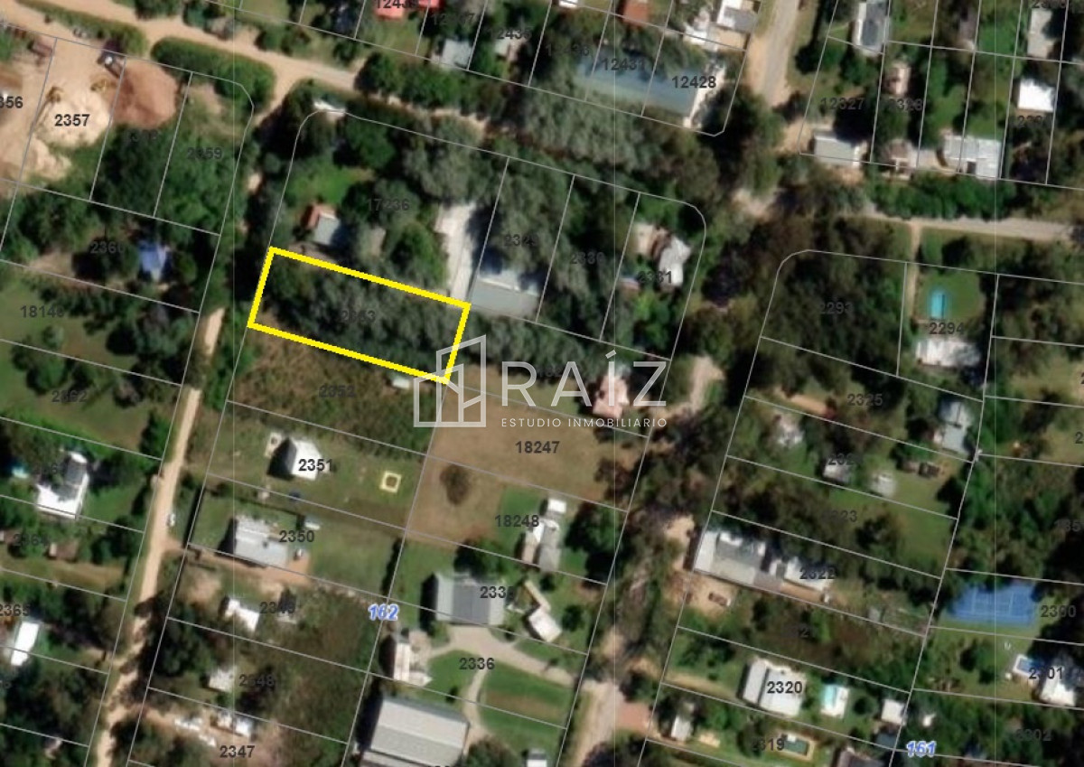 Terreno ID.12032 - Terreno de 1700 mts 2 a la venta en La Barra El Tesoro