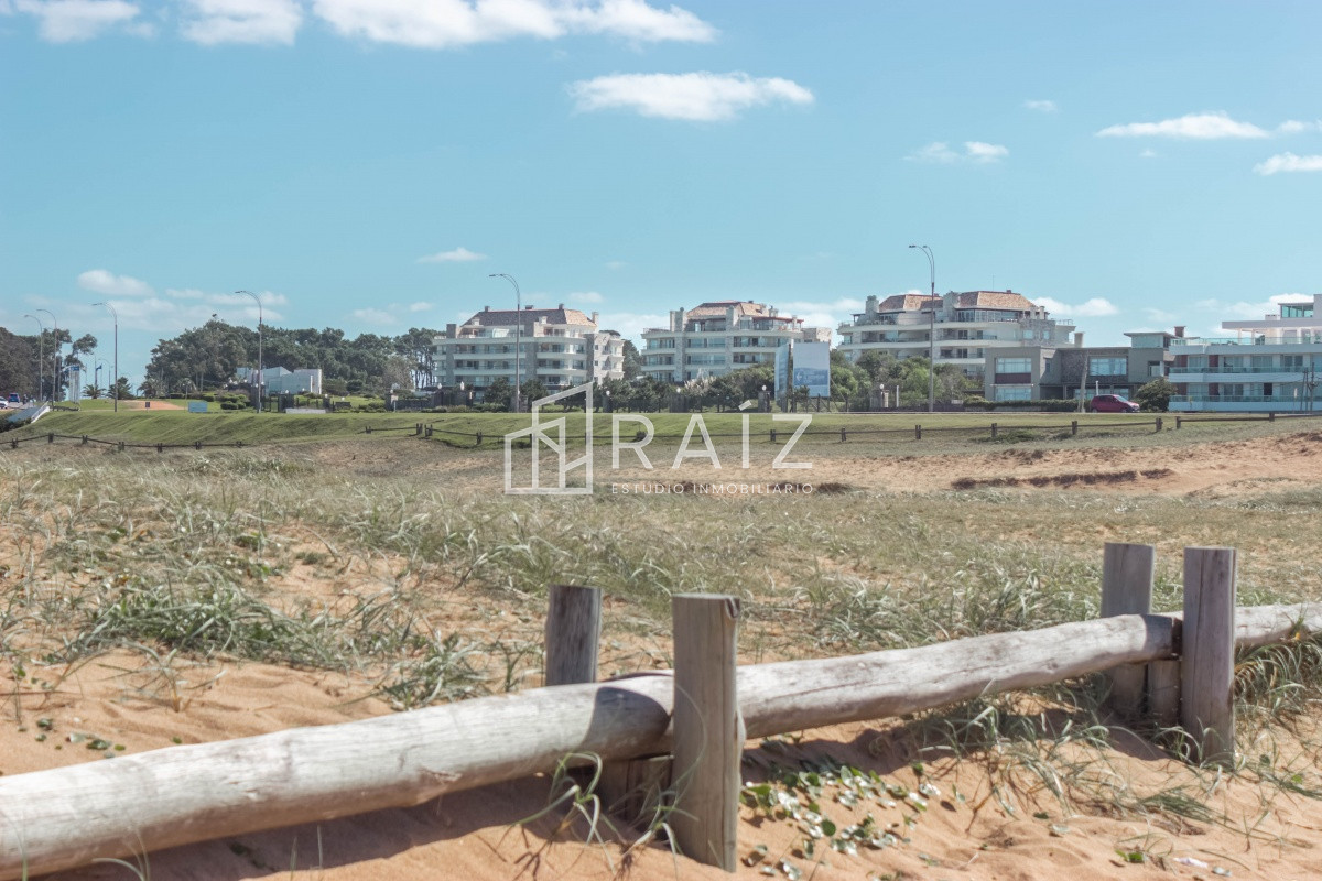 Apartamento ID.11995 - APARTAMENTO EN VENTA 2 DORMITORIOS PLAYA MANSA