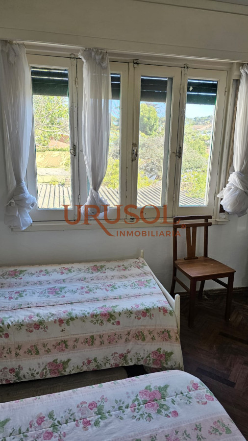 Casa ID.159 - Importante residencia frente al mar en venta.