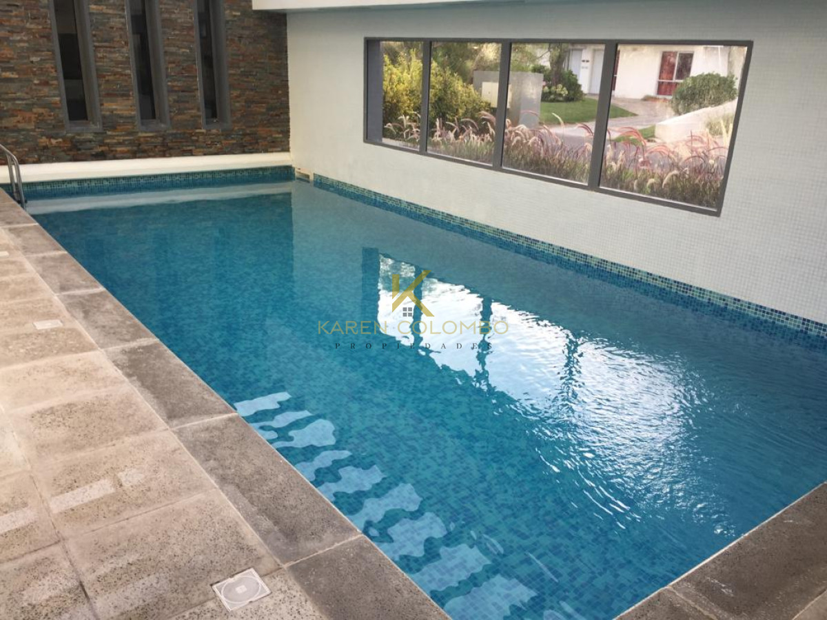 Apartamento ID.21094022 - Apartamento de 2 dormitorios en edificio Chronos , Punta del este  