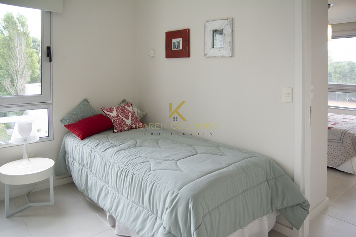 Apartamento ID.21094024 - Departamento de 1 dormitorio y medio en venta en complejo con amenities. Playa Brava