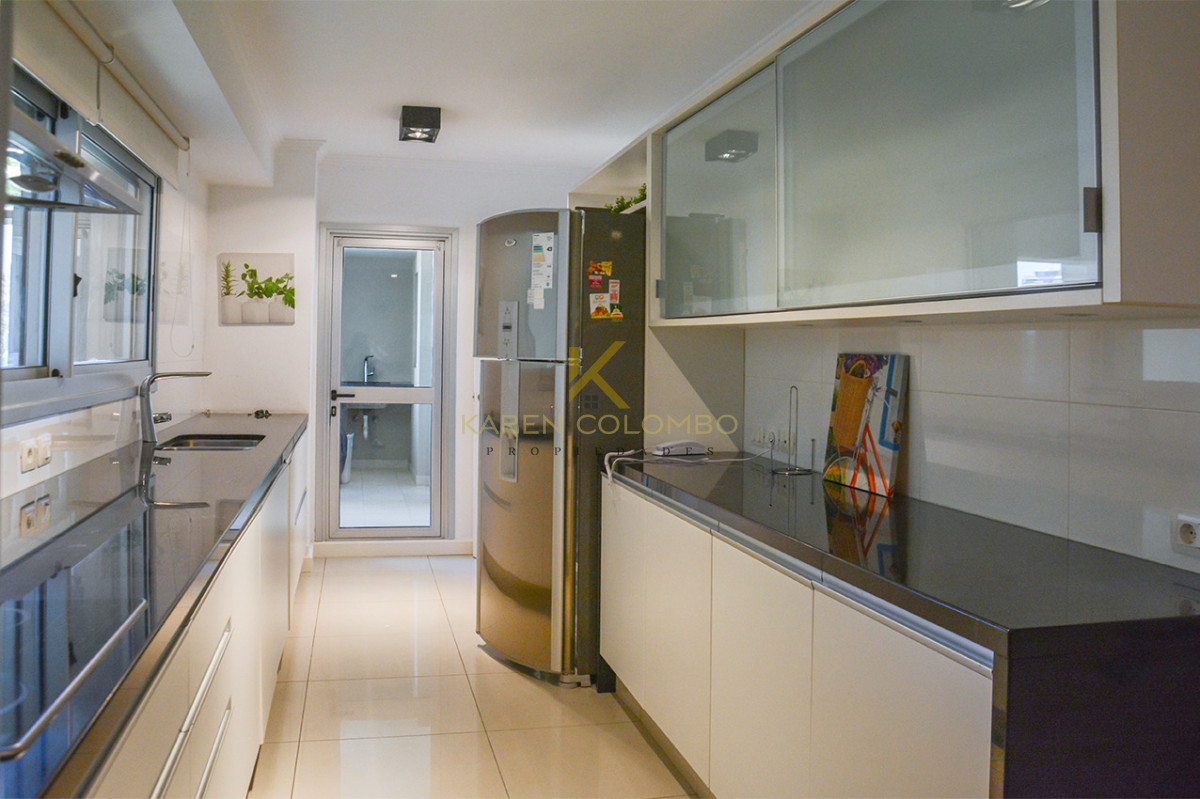 Apartamento ID.21096548 - Departamento en Torre Lobos en alquiler frente al mar, 3 dormitorios mas dependencia