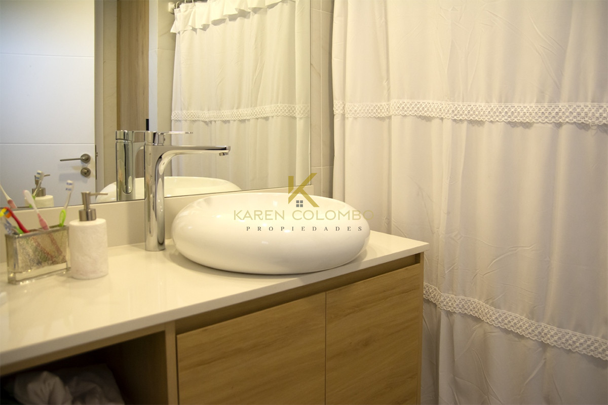 Apartamento ID.21095076 - Apartamento de 2 dormitorios en Playa Mansa , Punta del este 