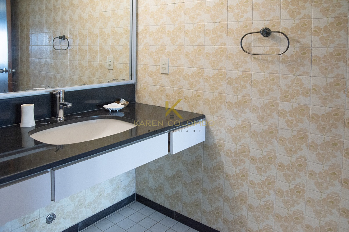 Apartamento ID.21094052 - Hermoso Departamento en venta de 3 dormitorios. Torre Tiburon. Playa Brava.