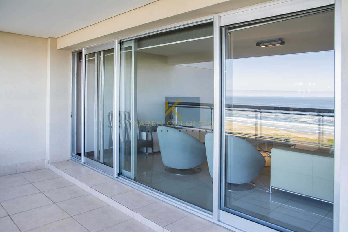 Apartamento ID.21094048 - Departamento en torre de jerarquia en Playa Brava, Venta y alquiler.