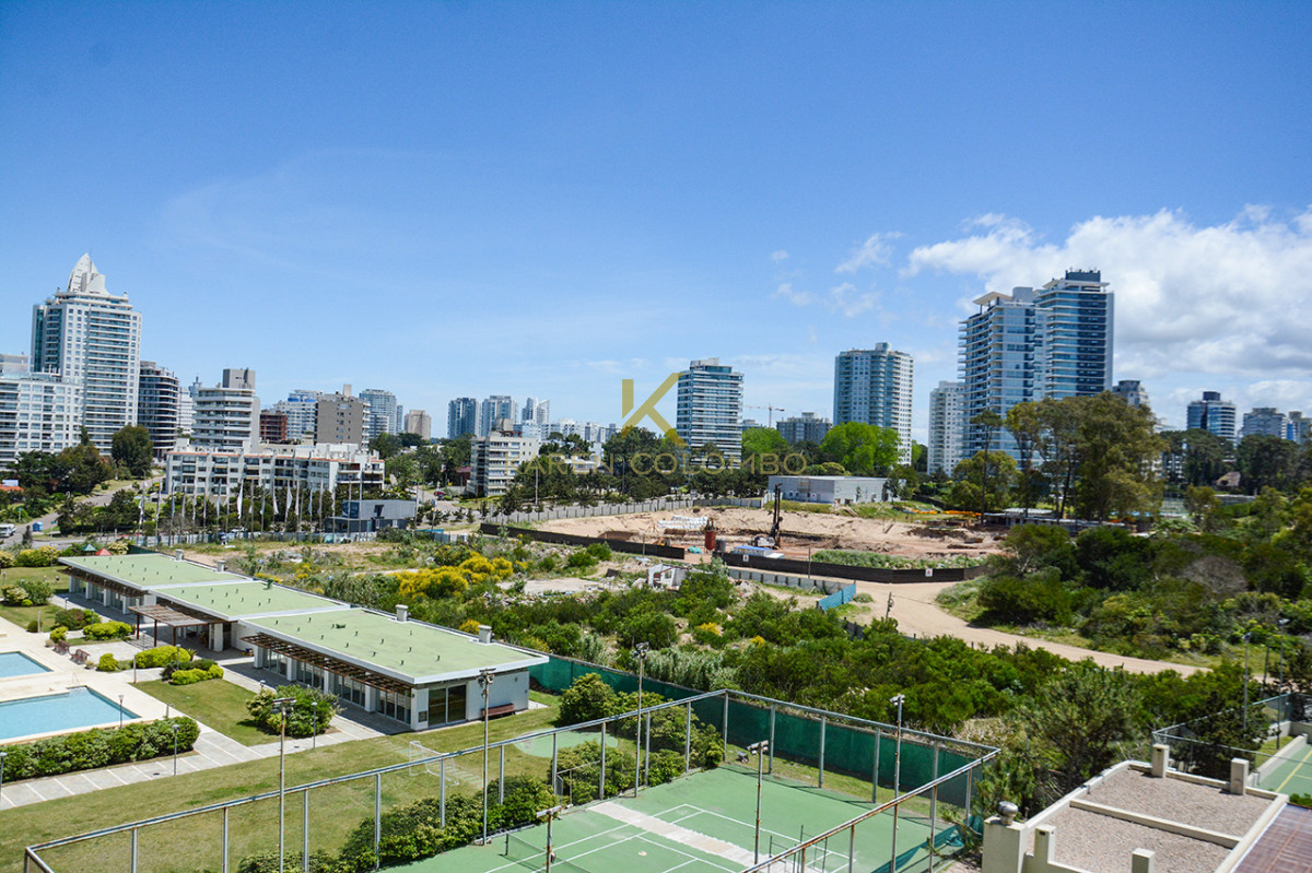 Apartamento ID.21096548 - Departamento en Torre Lobos en alquiler frente al mar, 3 dormitorios mas dependencia