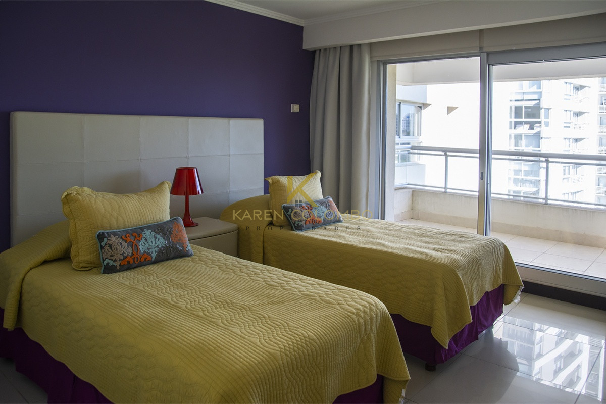Apartamento ID.21094048 - Departamento en torre de jerarquia en Playa Brava, Venta y alquiler.