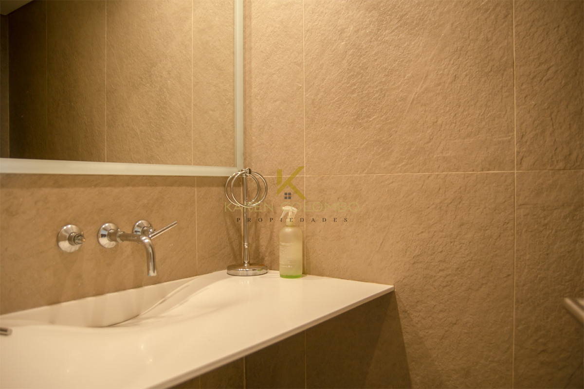 Apartamento ID.21095077 - Departamento de 3 dormitorios con parrillero en venta, edificio nuevo en la Peninsula.