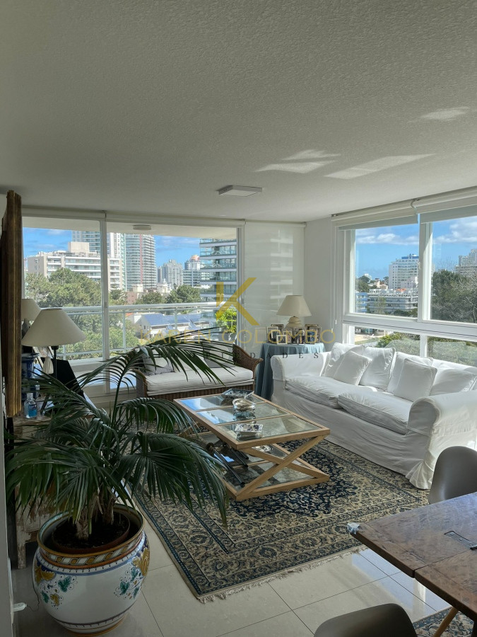 Apartamento ID.21094828 - Apartamento en venta de 2 dormitorios en Punta Del Este