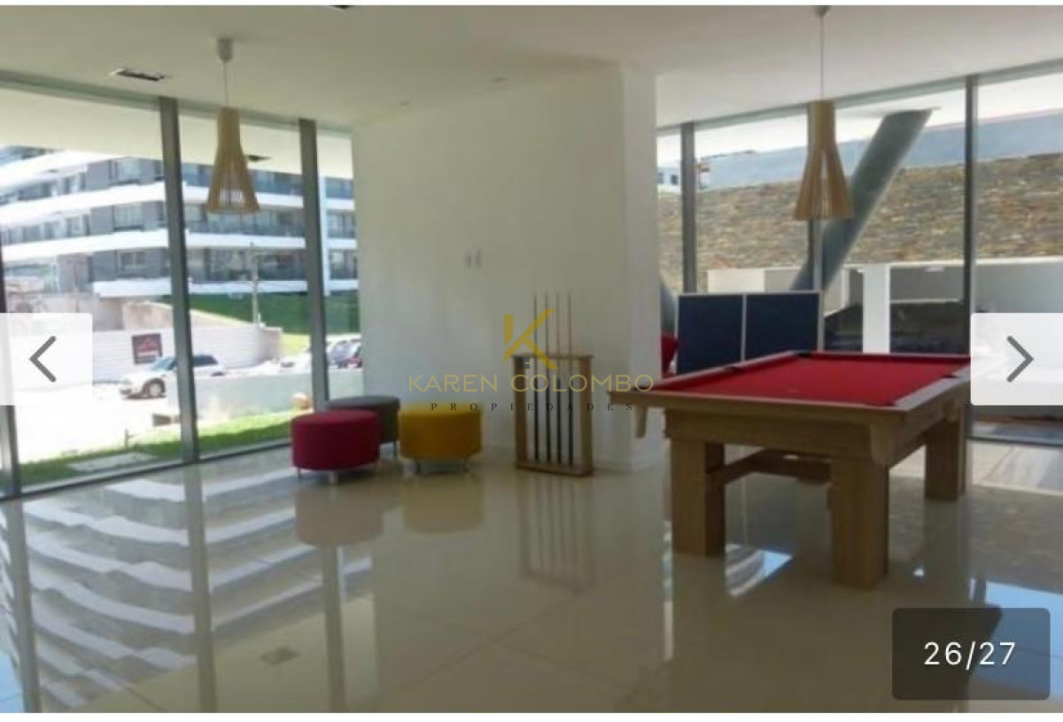 Apartamento ID.21094022 - Apartamento de 2 dormitorios en edificio Chronos , Punta del este  