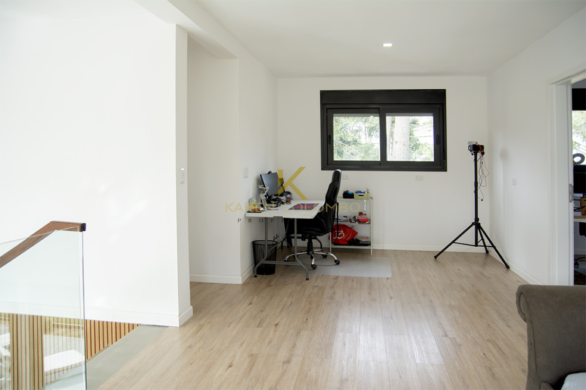 Casa ID.21095228 - Casa ideal de 4 dormitorios en suite en San Rafael Punta del Este.