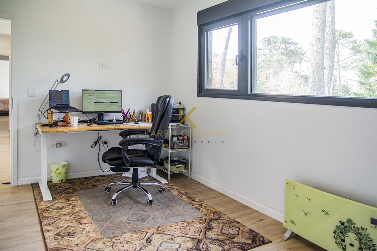 Casa ID.21095228 - Casa ideal de 4 dormitorios en suite en San Rafael Punta del Este.