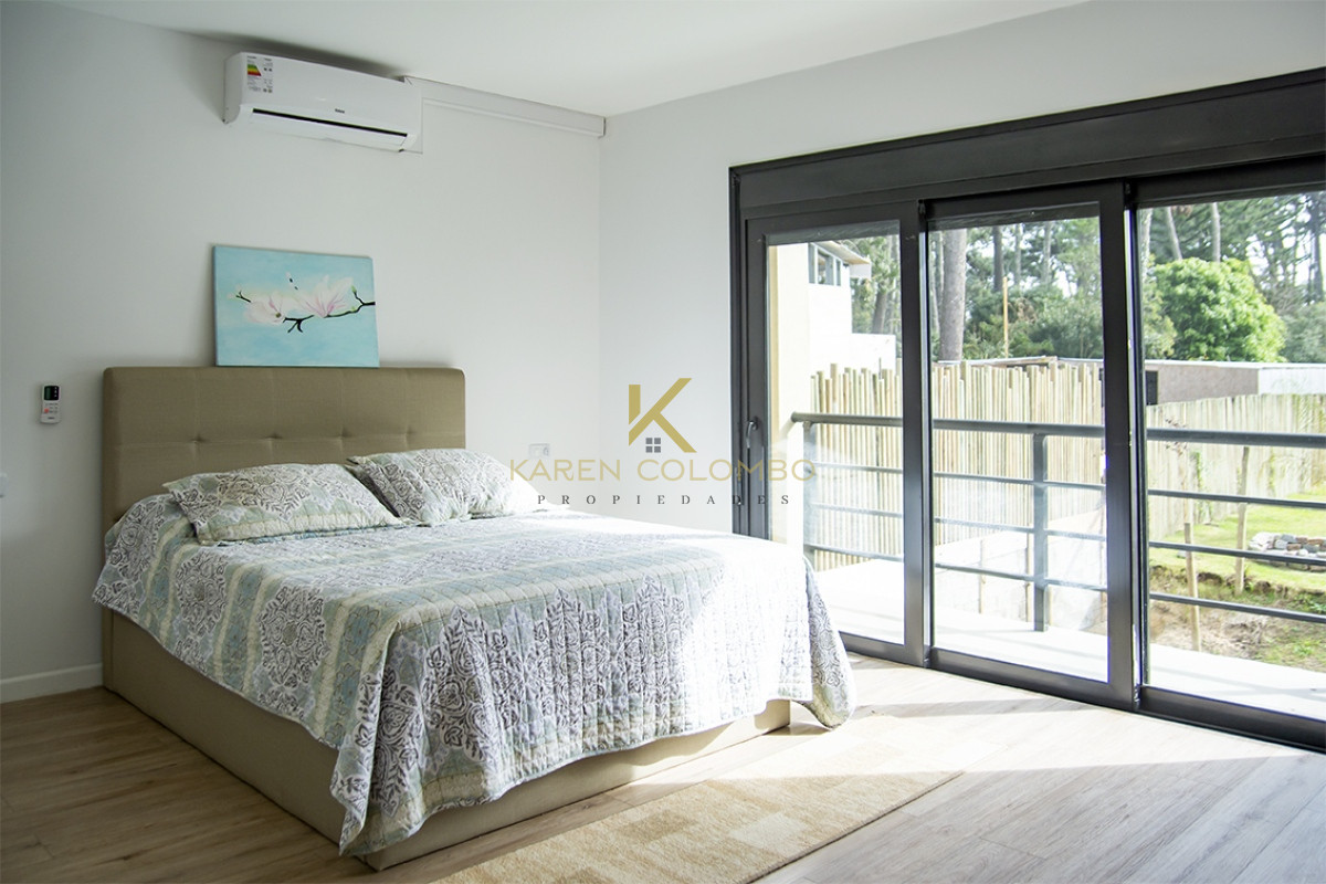 Casa ID.21095228 - Casa ideal de 4 dormitorios en suite en San Rafael Punta del Este.