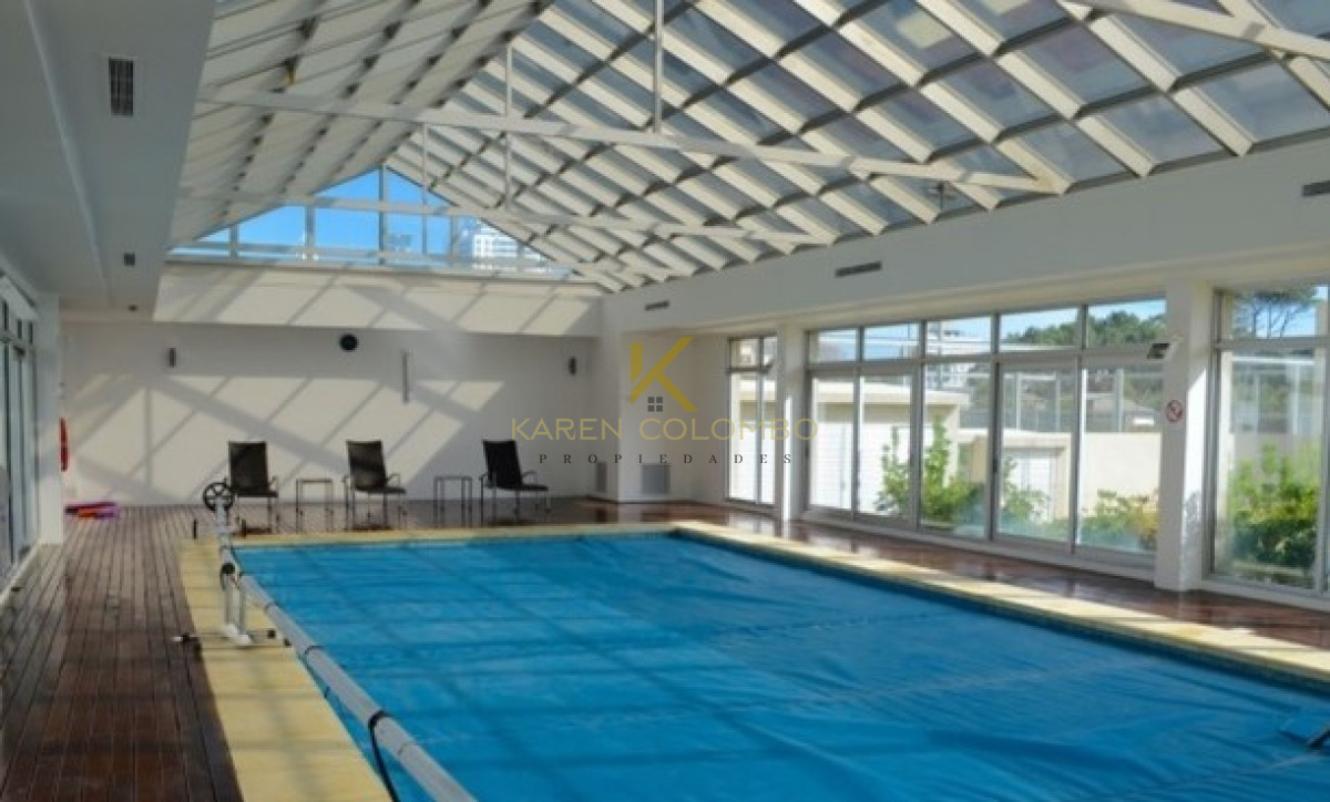 Apartamento ID.21096548 - Departamento en Torre Lobos en alquiler frente al mar, 3 dormitorios mas dependencia