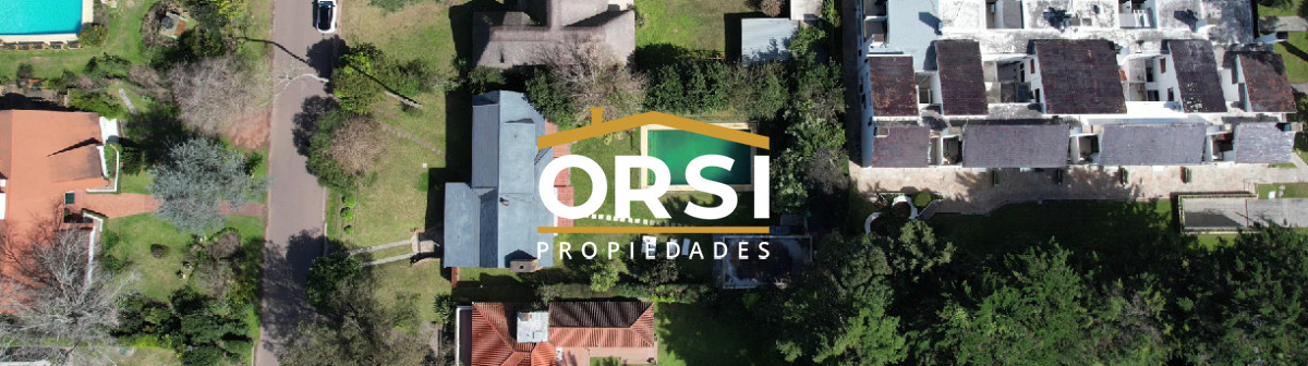 Casa ID.100 - Vende gran casa para vivir todo el año, de 3 dormitorios en Punta del Este 