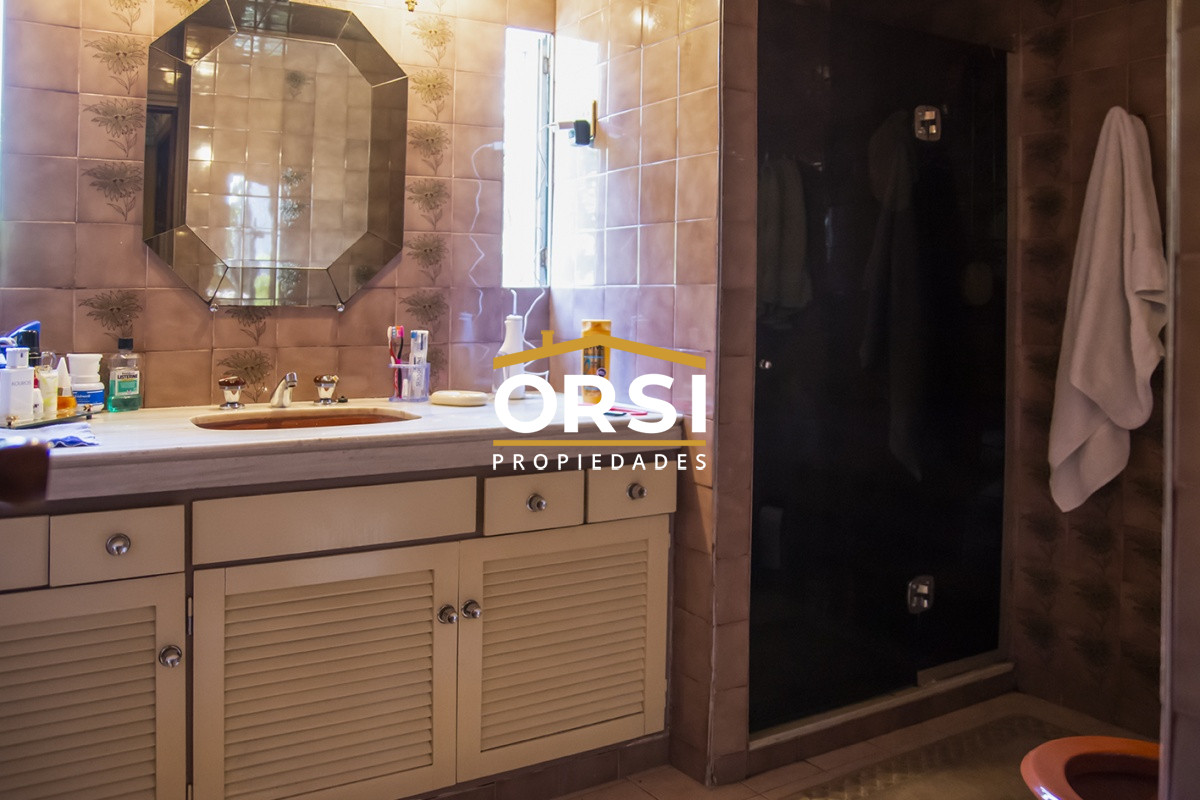 Casa ID.101 - Hermosa casa en venta a pocos metros del mar.