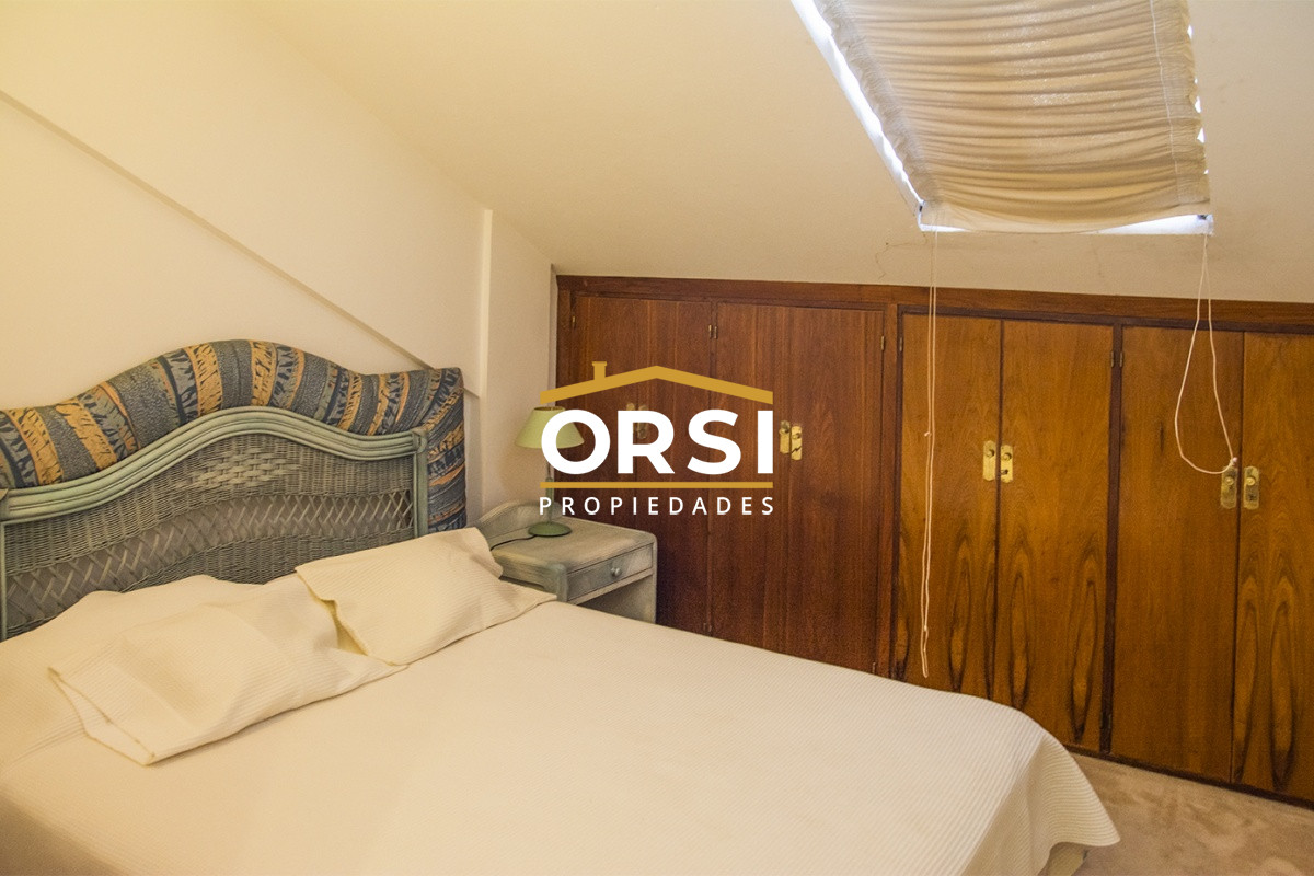 Casa ID.94 - Casa a la venta en playa mansa Punta Del Este, gran tamaño ubicada en zona privilegiada.