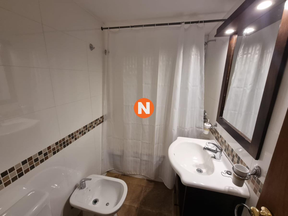 Apartamento Ref.224961 - Vende espectacular apartamento de 3 dormitorios en Punta del Este