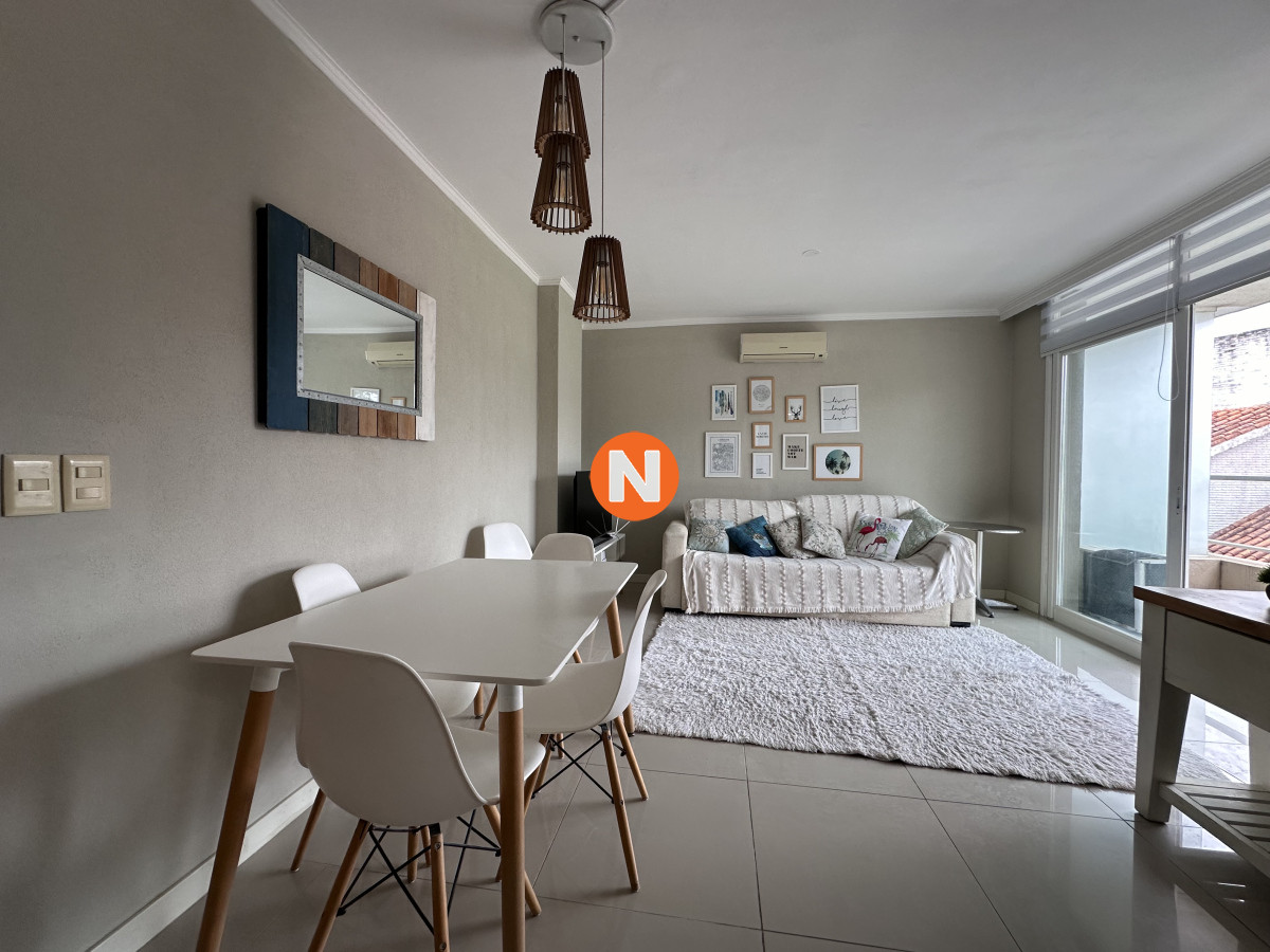 Apartamento Ref.224968 - Vende apartamento en playa mansa de 1 dormitorio con parrillero, Punta del Este 