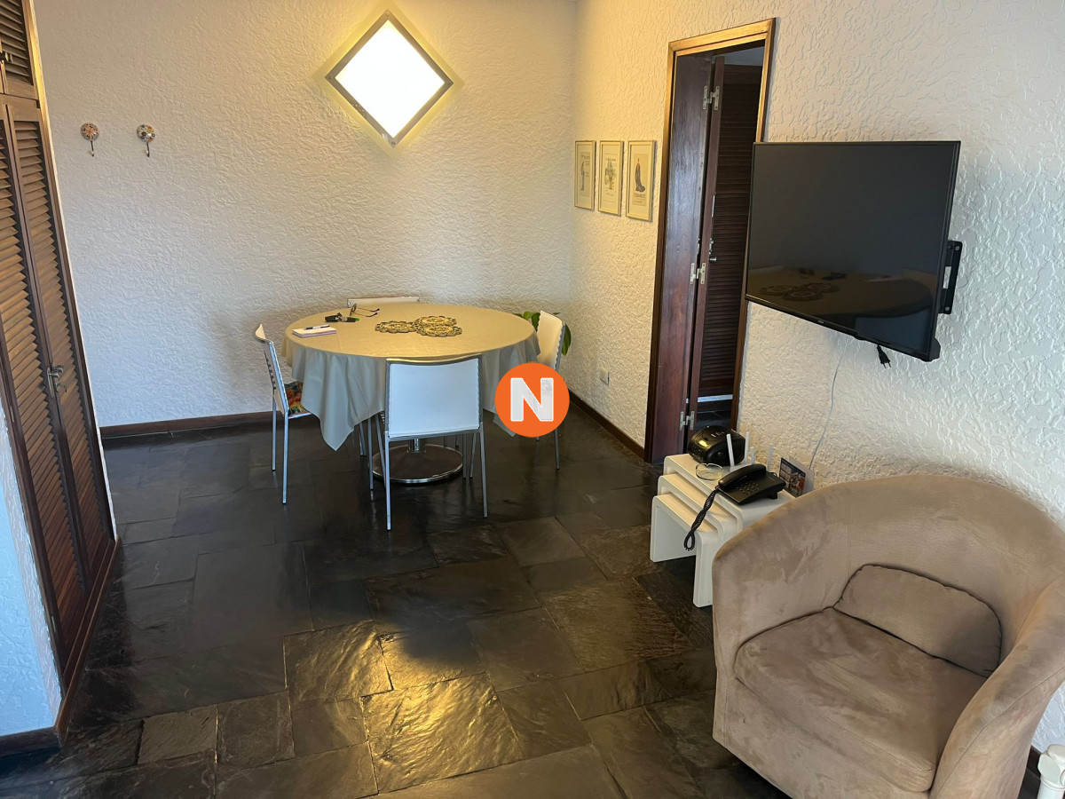 Apartamento Ref.222821 - Apartamento en Edifciio Torres del plata , Playa Brava , 1 dormitorio 