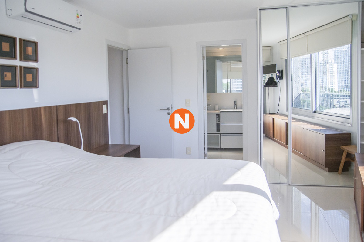 Apartamento Ref.222886 - Apartamento en venta en Torre esmeralda de 3 dormitorios , en Punta del Este