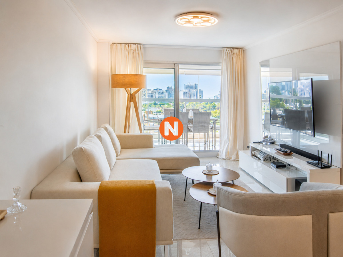 Apartamento Ref.225391 - Departamento de 2 dormirorios en venta en Miami Boulevard, Punta del Este