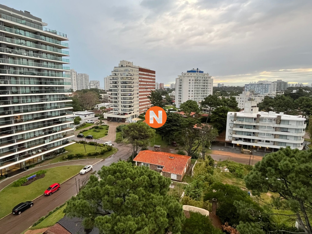 Apartamento Ref.222887 - Apartamento en Venta de 3 dormitorios en Aidy Grill , Punta del este 