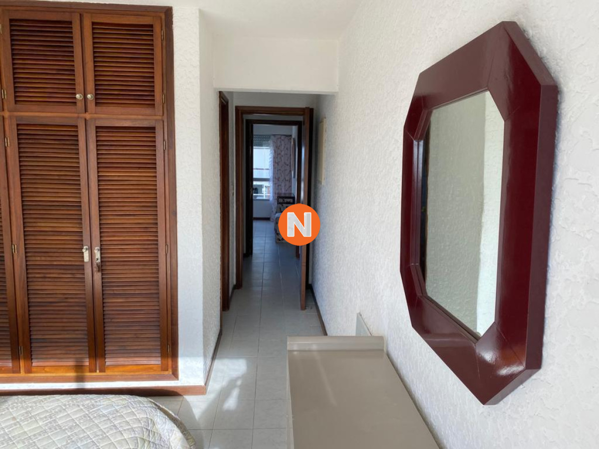 Apartamento Ref.224885 - Vende Apartamento de 3 dormitorios en Brava, Excelente edificio.