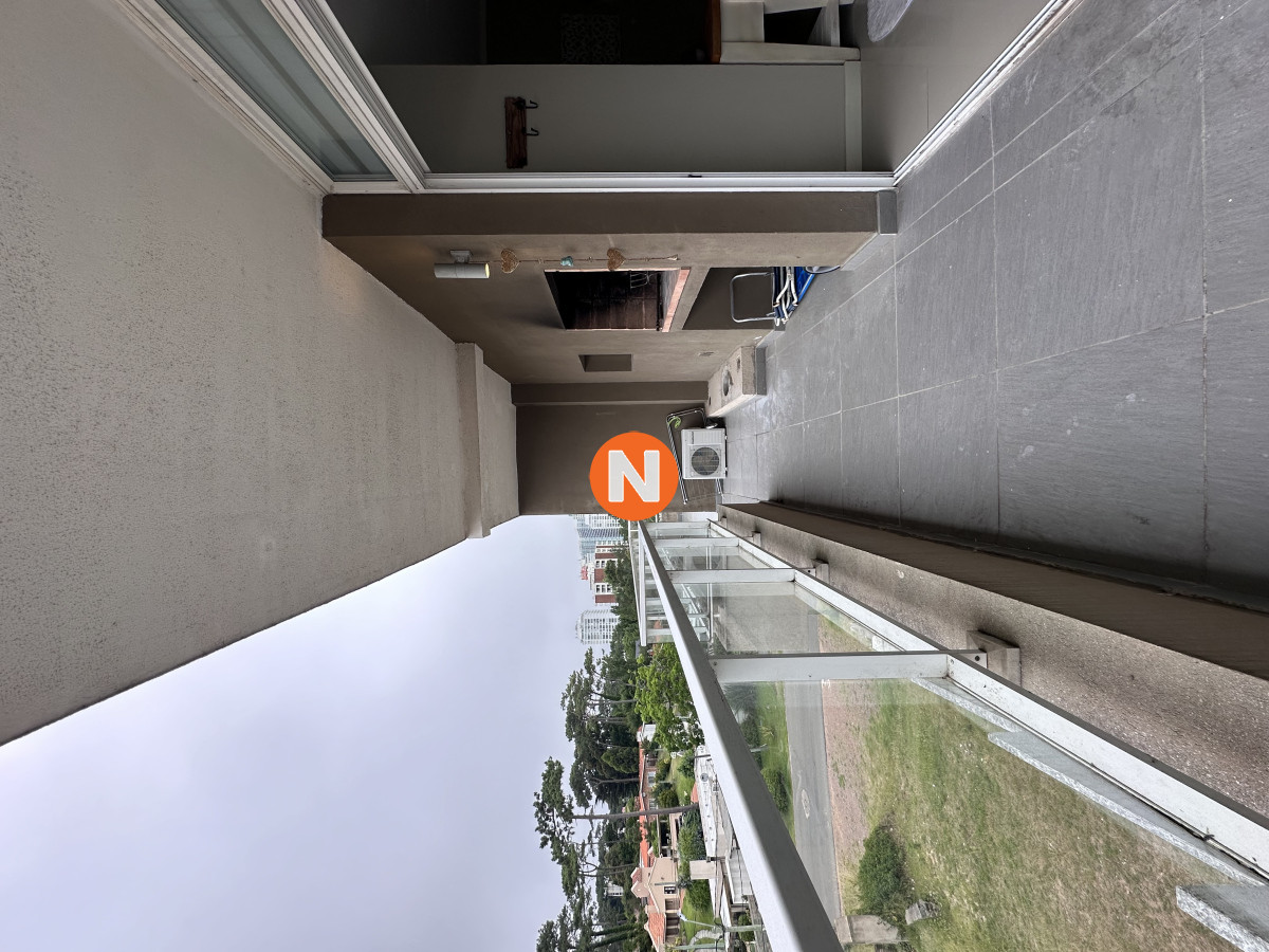 Apartamento Ref.224968 - Vende apartamento en playa mansa de 1 dormitorio con parrillero, Punta del Este 