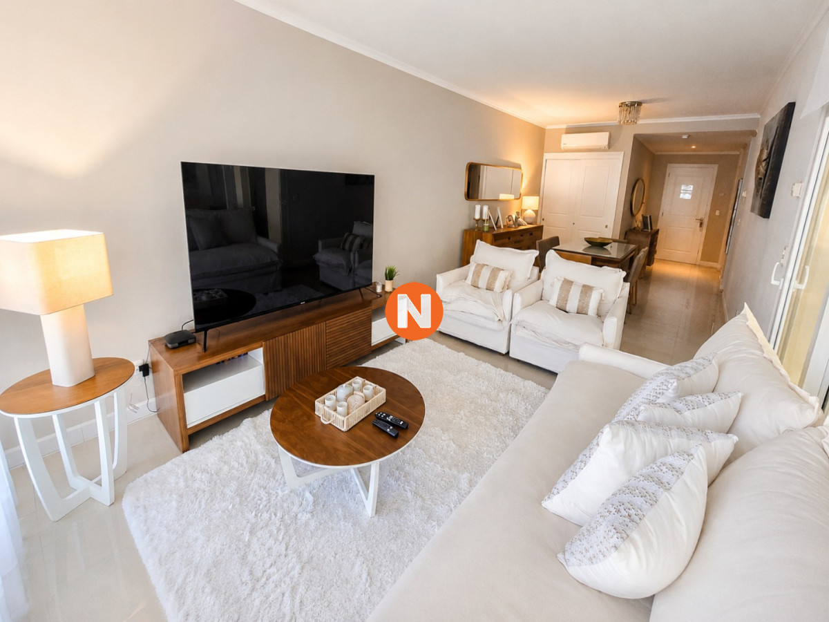 Complejo Solanas, Punta Ballena , apto en venta  Green Park  - NLV225147A