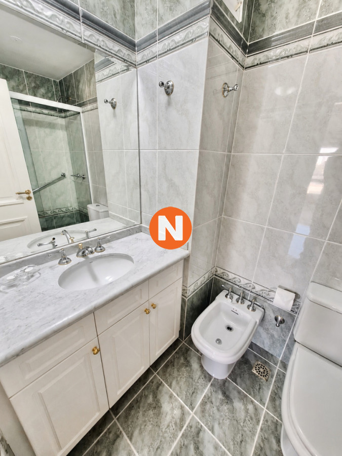 Apartamento Ref.225272 - Departamento de 3 dormitorios en venta en Coral Tower en venta