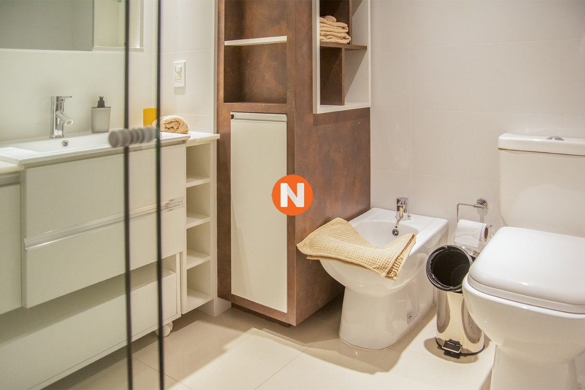 Apartamento Ref.222886 - Apartamento en venta en Torre esmeralda de 3 dormitorios , en Punta del Este