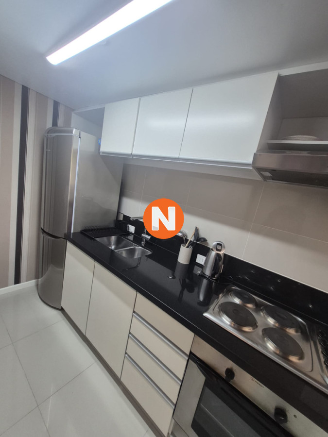 Apartamento Ref.225068 - Apartamento en Venta de 2 dormitorios en Punta del Este Sobre Roosevelt