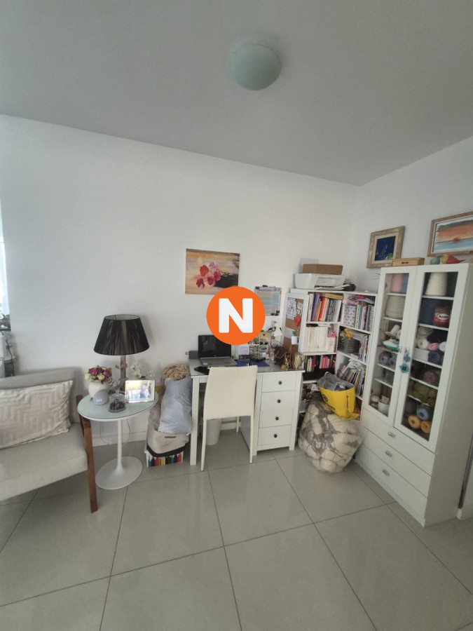 Apartamento Ref.225086 - Apartamento en venta primera linea Playa Mansa Punta del Este 2 dormitorios